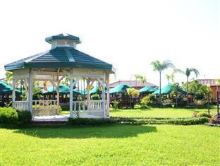 Crystal Waves Hotel And Resort Talavera Extérieur photo